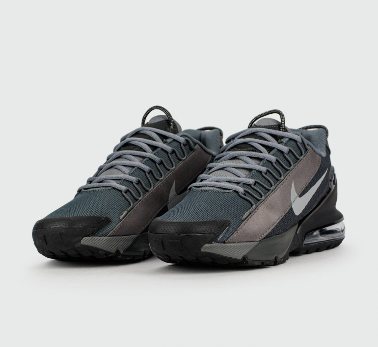 nike-air-max-pulse-roam-grey-s25699-2