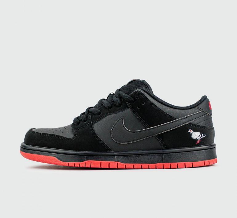nike-dunk-low-black-red-16226