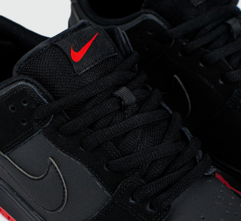nike-dunk-low-black-red-16226-5
