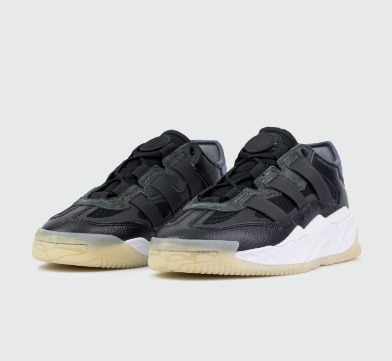 adidas-niteball-black-white-12278-2