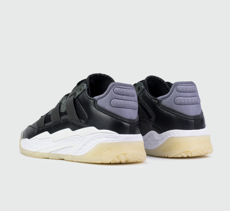 adidas-niteball-black-white-12278-3
