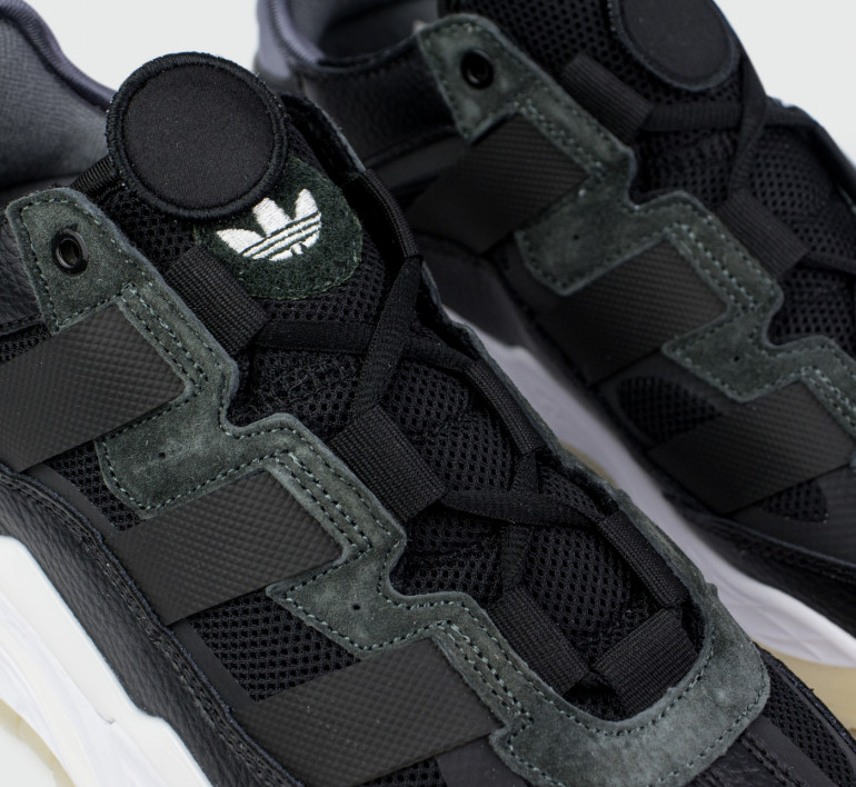 adidas-niteball-black-white-12278-5