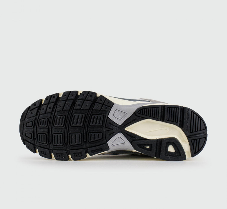 nike-initiator-grey-s26178-4