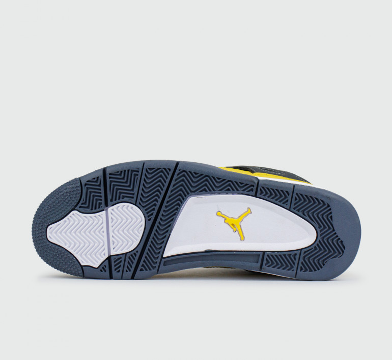 air-jordan-4-lightning-s22274-4
