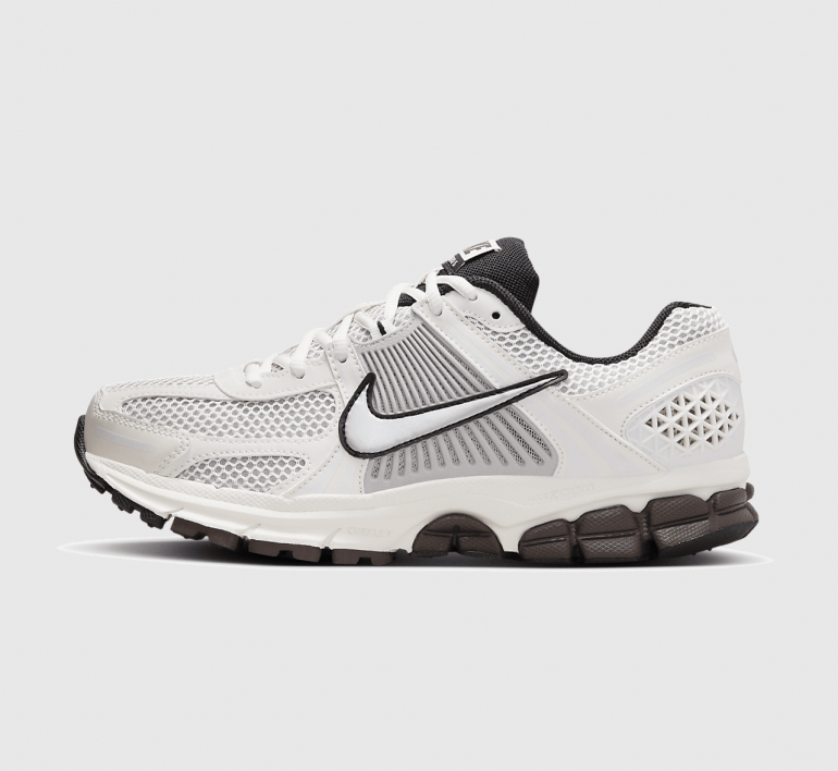 nike-zoom-vomero-phantom-brown-17037