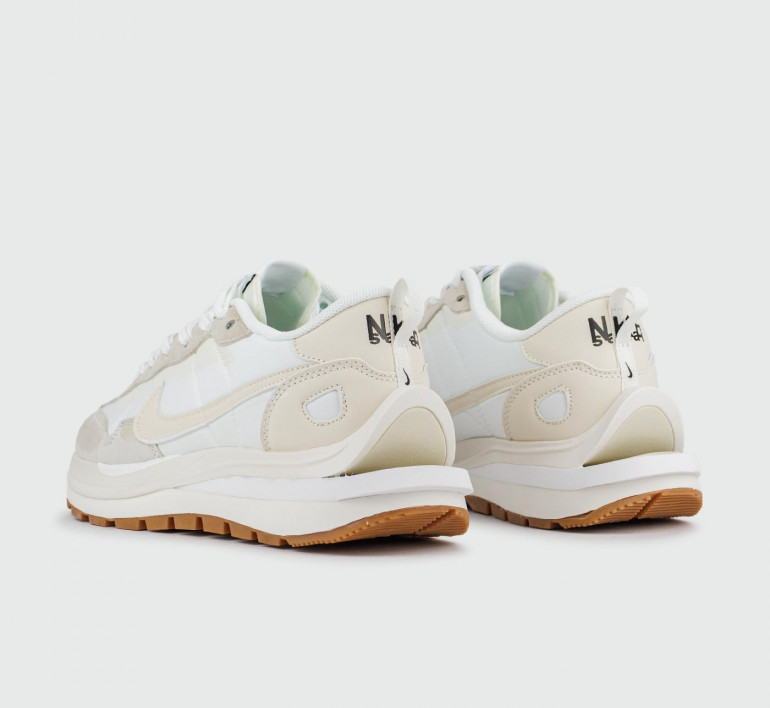 nike-vapor-waffle-sacai-white-s25248-3 nike-vapor-waffle-sacai-white-s25248-3
