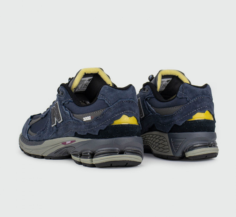 new-balance-2002r-eclipse-16699-3