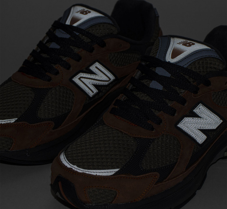 new-balance2010-brown-17146-6