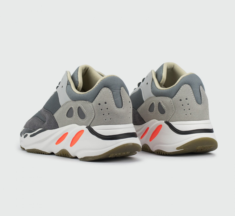adidas-yeezy-700-magnet-11445-3