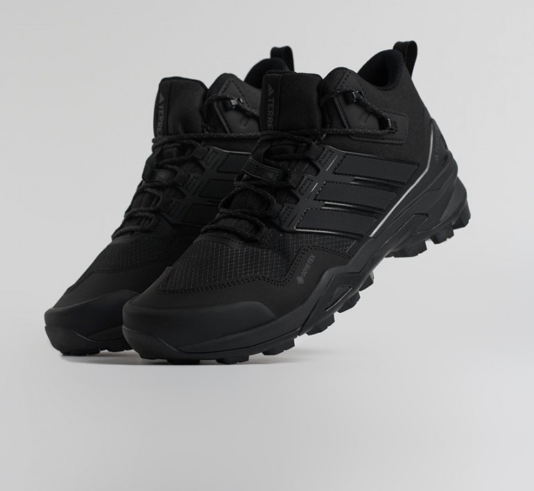 adidas-terrex-skychaser-mid-black-17487-2