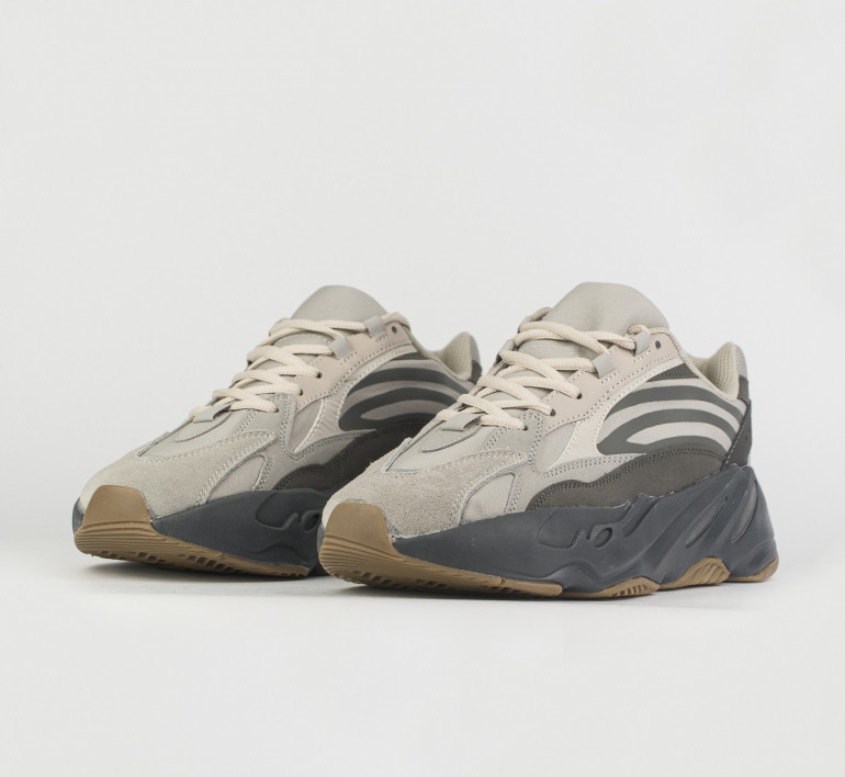 adidas-yeezy-700-v2-tephra-11421-2
