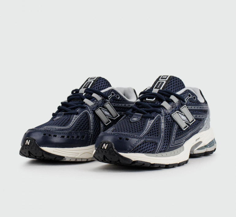 new-balance1906R-blue-white-17366-2