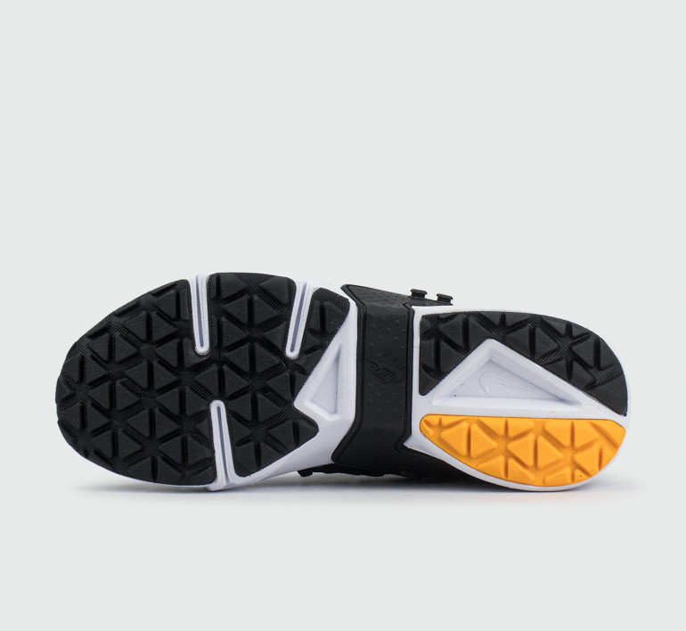 nike-air-huarache-gripp-s21848-4 nike-air-huarache-gripp-s21848-4