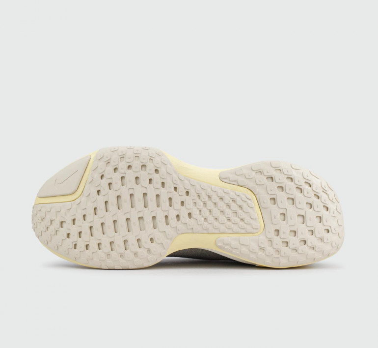 nike-zoomx-invincible-run-fk-3-s25164-4 nike-zoomx-invincible-run-fk-3-s25164-4
