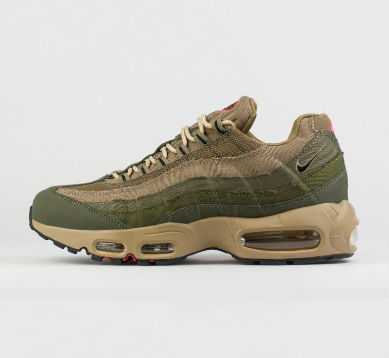 nike-air-max95-rough-green-s22771
