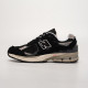 new-balance-2002r-black-16210-2 new-balance-2002r-black-16210-2