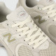new-balance-2002r-beige-17384-5