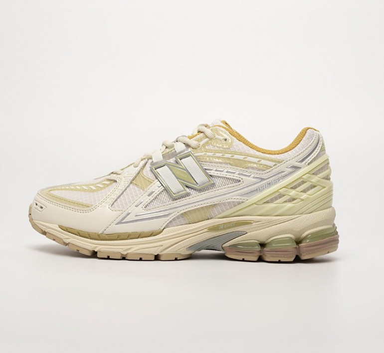 new-balance-1906u-cream-16770-2
