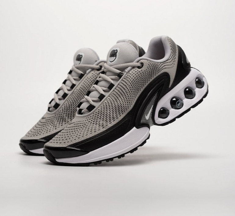 nike-air-max-dn-grey-black-white-16609-2