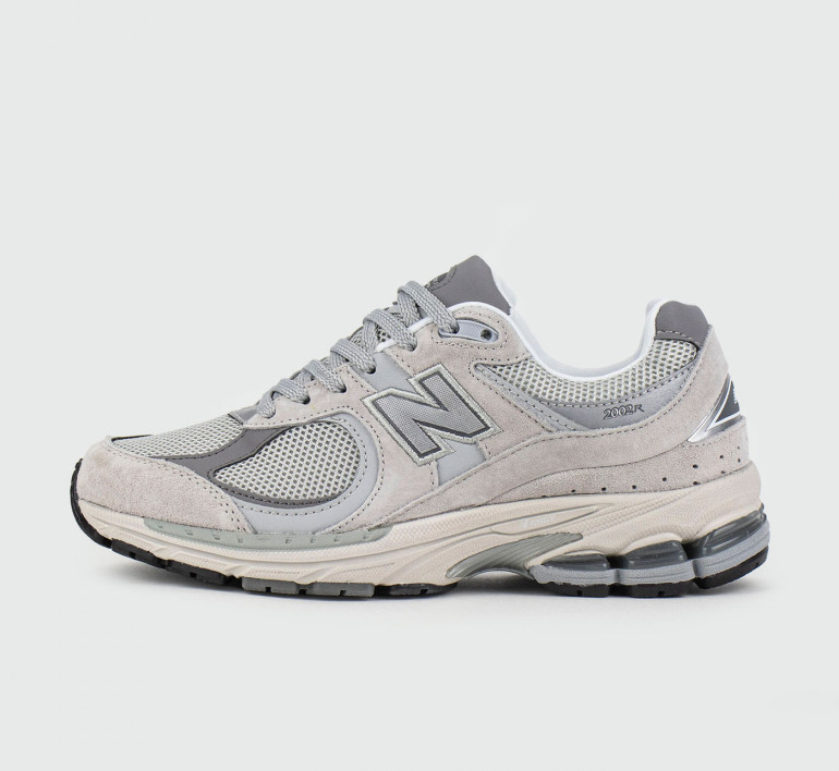 new-balance-2002r-grey-silver-17178