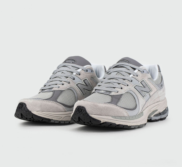 new-balance-2002r-grey-silver-17178-2