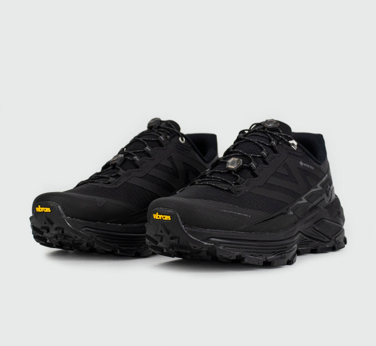 columbia-outdoor-low-black-17500-2