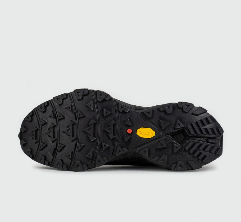 columbia-outdoor-low-black-17500-4