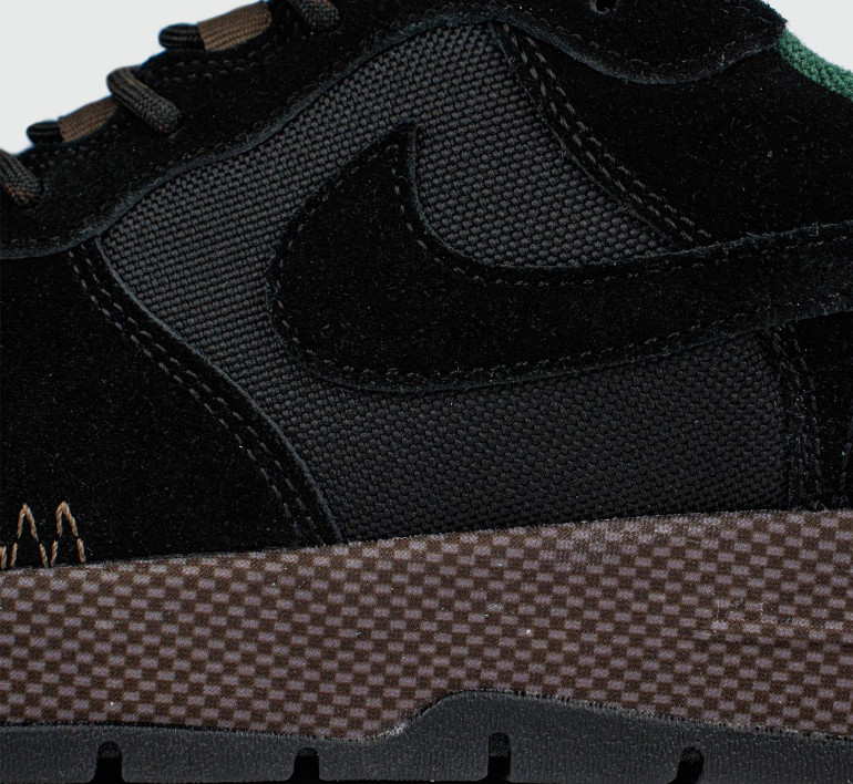 nike-air-force-1-wild-black-16353-7