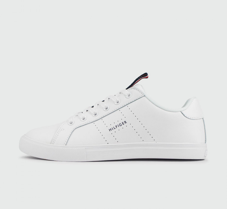 tommy-hilfiger-essential-white-13385 tommy-hilfiger-essential-white-13385