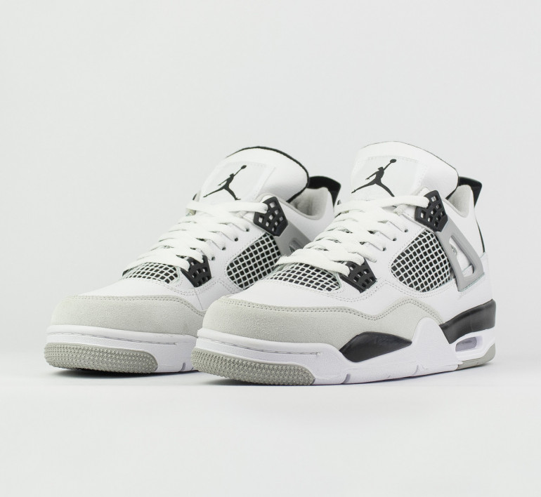 air-jordan-4-white-black-12776-2