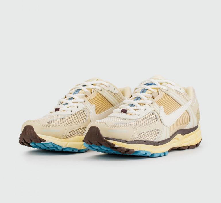 nike-zoom-vomero-5-15302-2