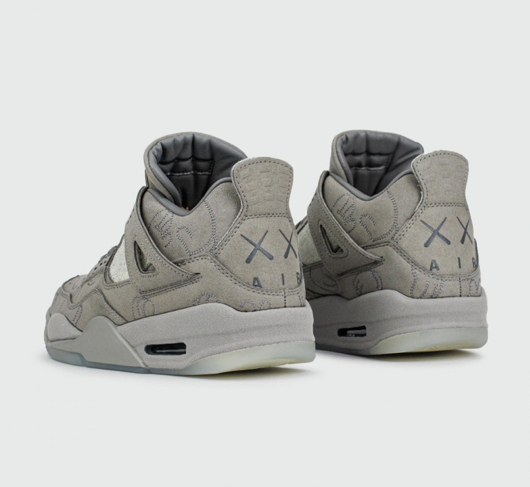 air-jordan-4-x-kaws-s24769-3