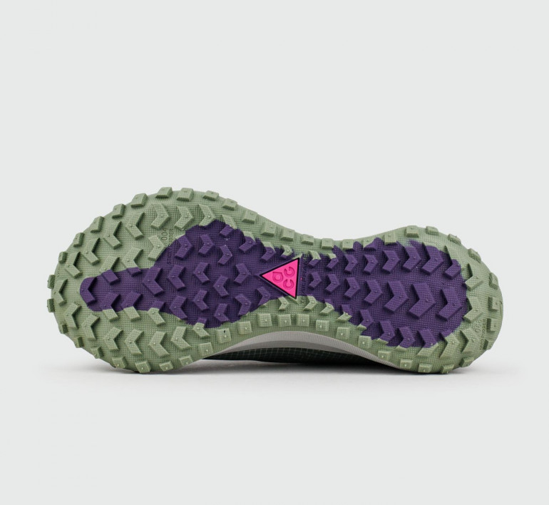 nike-acg-mountain-fly-gtx-clay-s25913-4