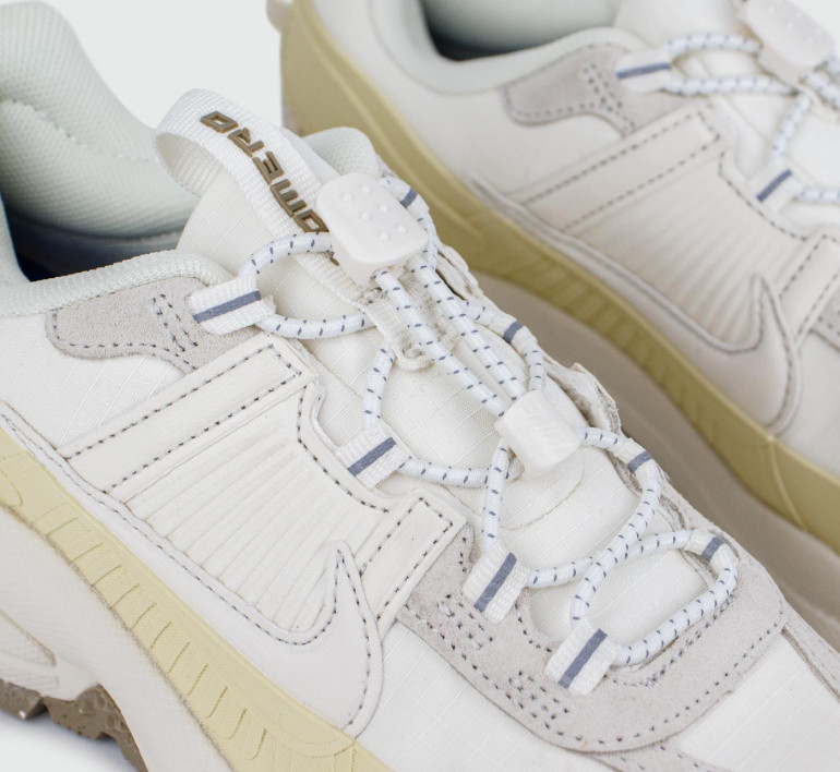 nike-vomero5-roam-beige-white-17257-5