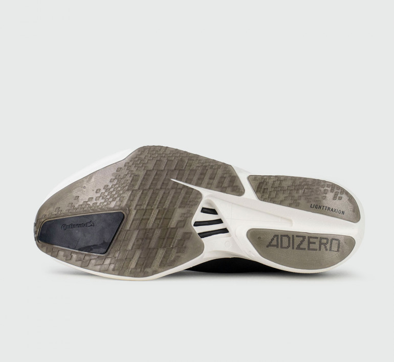 adidas-adizero-adios-pro4-black-white-s26531-4