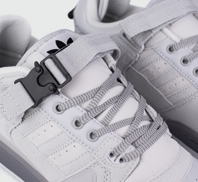 adidas-forum-low-bad-bunny-grey-s21601-5