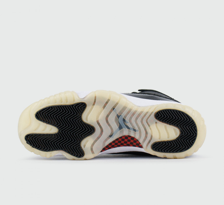 air-jordan-11-s23901-4