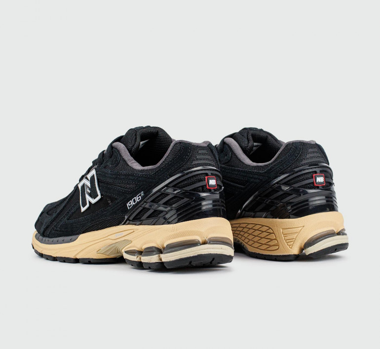 new-balance-1906r-black-s25222-3