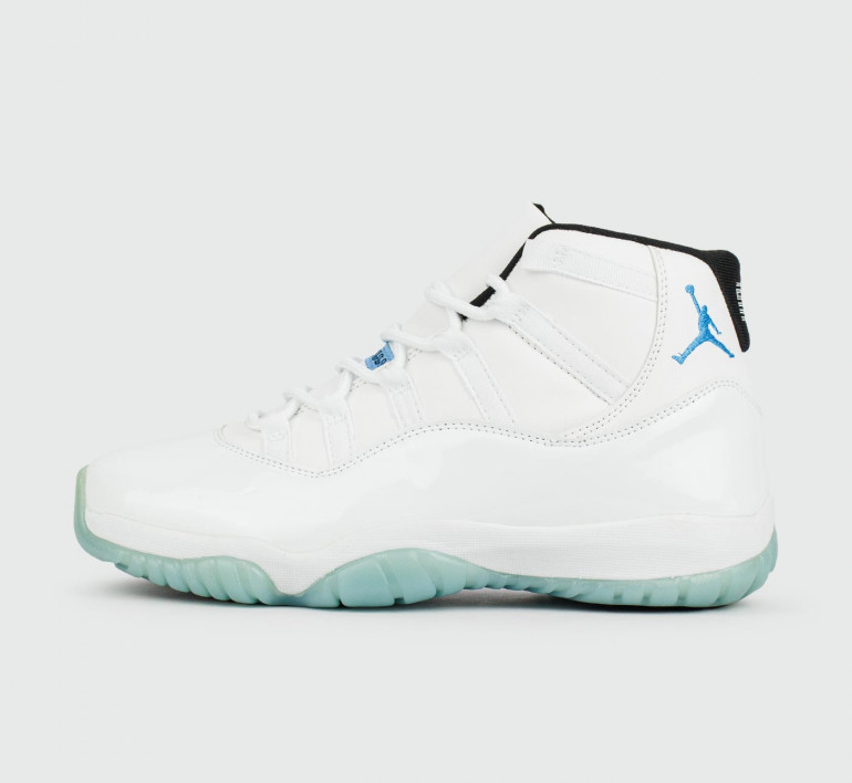 air-jordan-11-legend-s25878-1