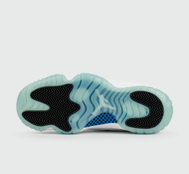 air-jordan-11-legend-s25878-4