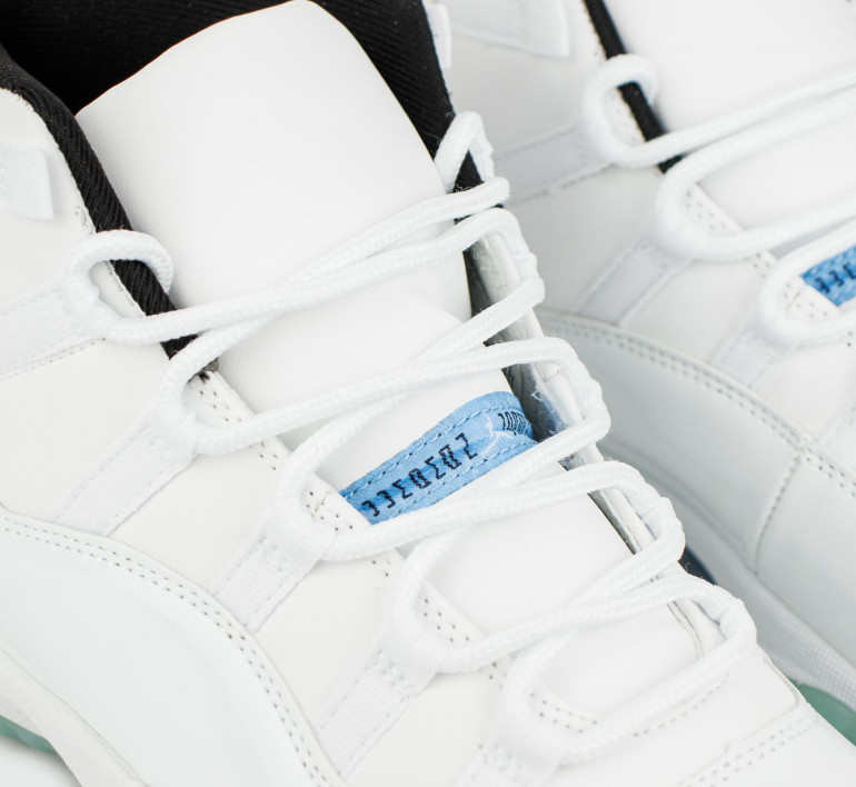air-jordan-11-legend-s25878-5