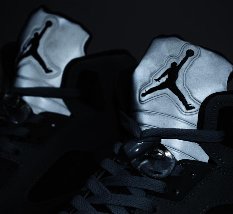 air-jordan-5-blue-bird-s24836-7
