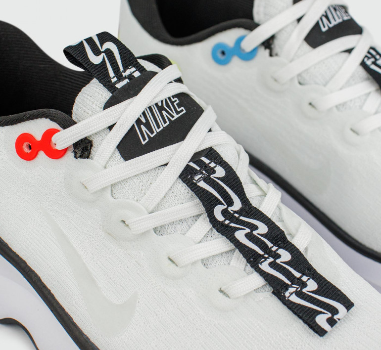 nike-motiva-white-s25120-5