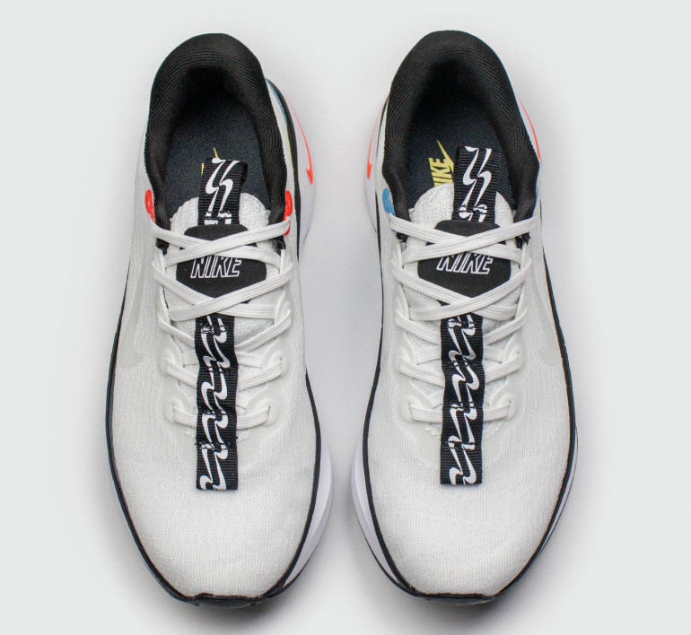 nike-motiva-white-s25120-6