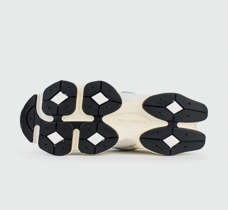 new-balance-9060-white-black-16792-4